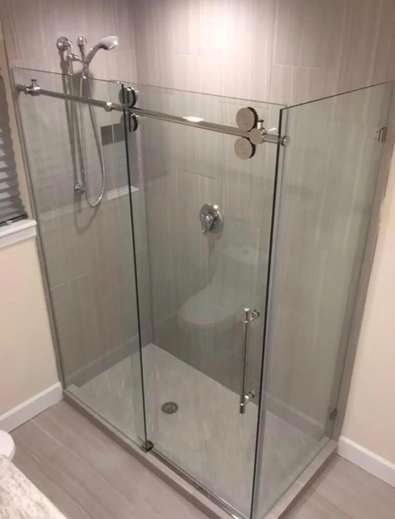 Bathroom remodel completed by LL General Contractor in Houston, project 7